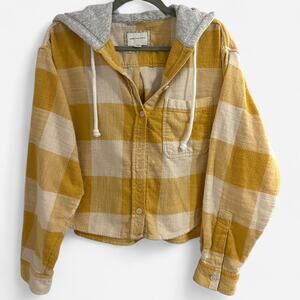 American Eagle Outfitters Cropped Yellow + Ivory Plaid Flannel Hoodie